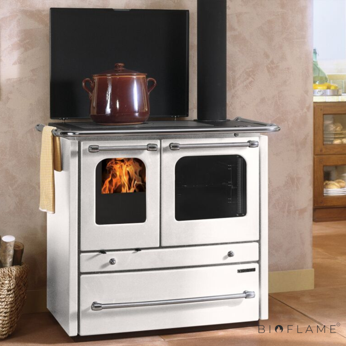 FOGÃO A LENHA PARA AQUECIMENTO CENTRAL - NORDICA EXTRAFLAME TERMOSOVRANA DSA