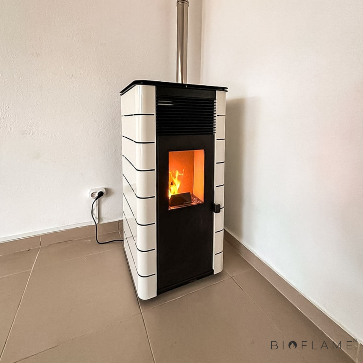 SALAMANDRA A PELLETS - SOLZAIMA HIMALAIA 8 KW