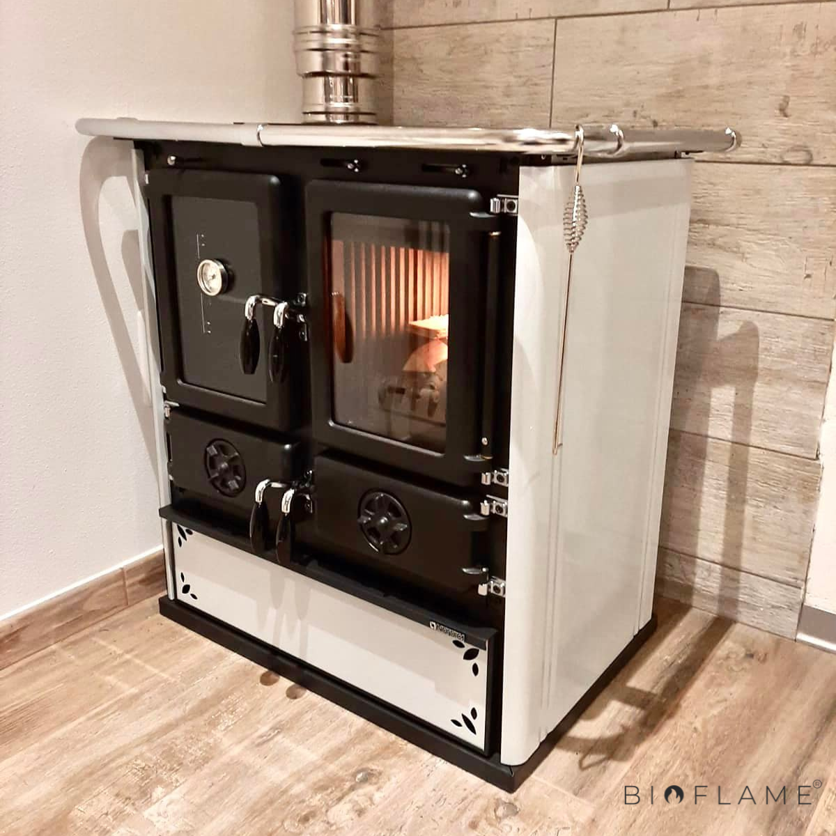 FOGÃO A LENHA-NORDICA EXTRAFLAME - ROSETTA SINISTRA STEEL