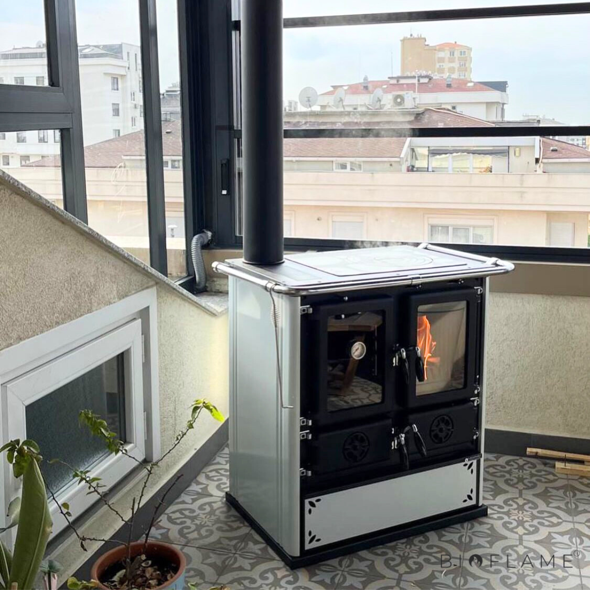 FOGÃO A LENHA-NORDICA EXTRAFLAME - ROSETTA SINISTRA STEEL