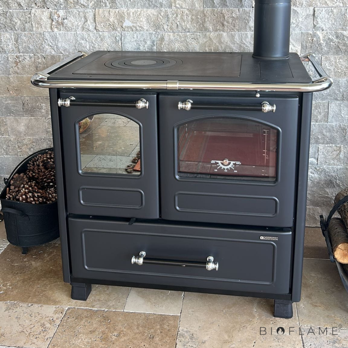FOGÃO A LENHA - NORDICA EXTRAFLAME FAMILY 4,5