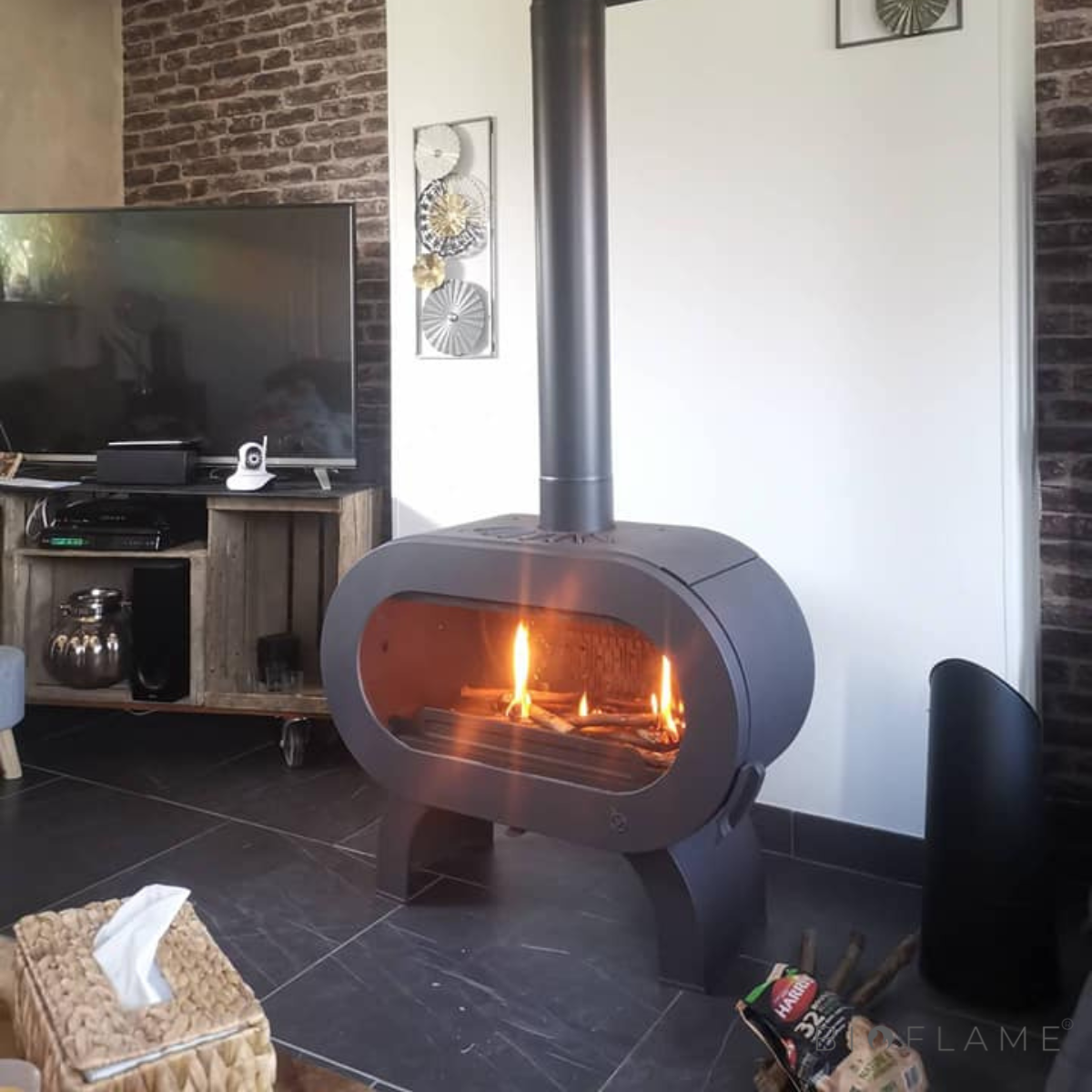 SALAMANDRA A LENHA EM FERRO FUNDIDO - INVICTA FIFTY ARCO
