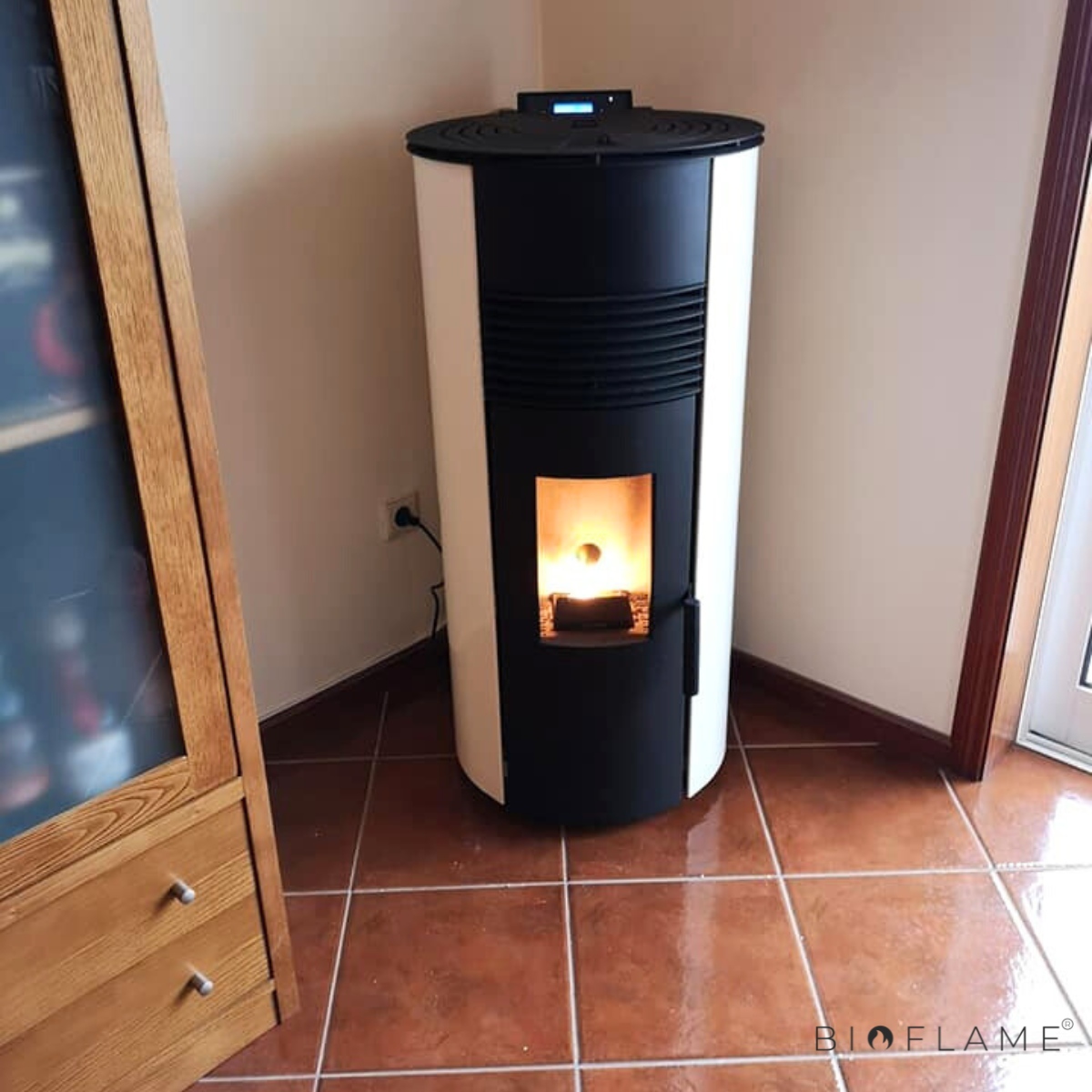 SALAMANDRA A PELLETS CANALIZÁVEL - SOLZAIMA AMAZON 9 KW